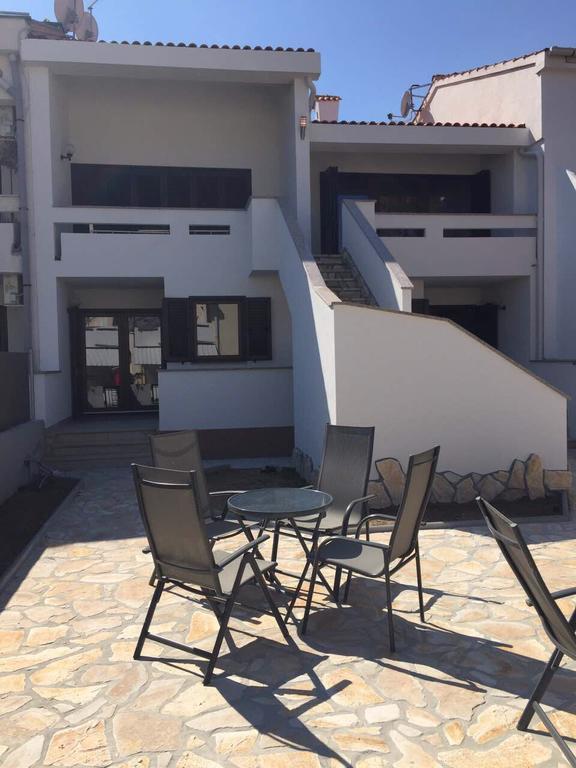 Dupin Apartment